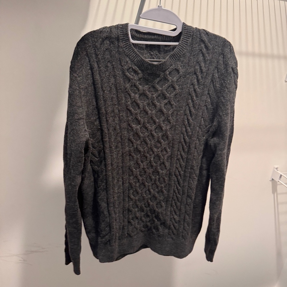 Men's Large Irish Fisherman’s Cable Knit Sweater - Banana Republic